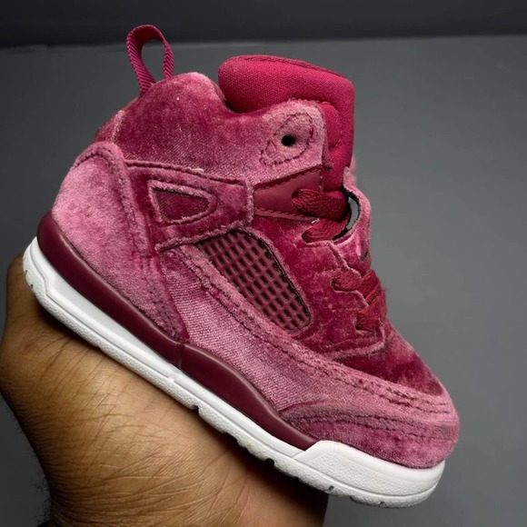 Used Air Jordan Spizike Kids Size 5C - Picture 1 of 10